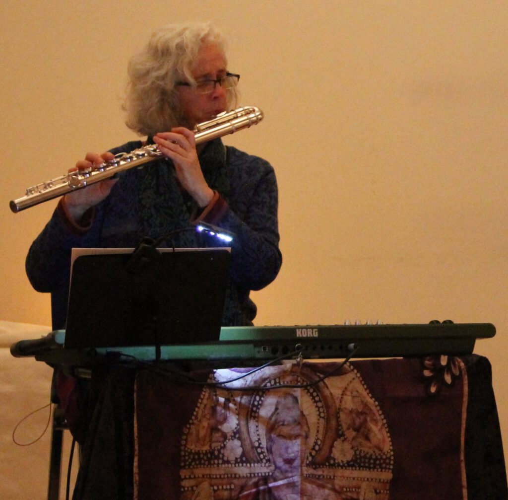 Nandin plays Alto Flute