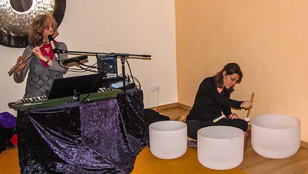 Nandin with Samayaa and her Crystal Bowls